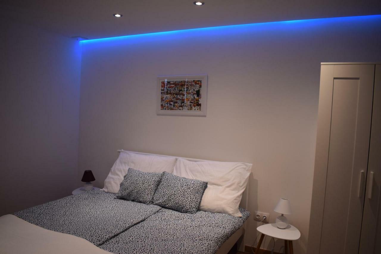 Buborék apartman Tata Esterno foto